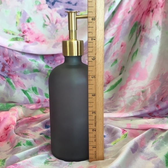 Brand New Yew Design Frosted Glass Soap Dispenser for Bathroom with Metal Pump - Picture 2 of 6